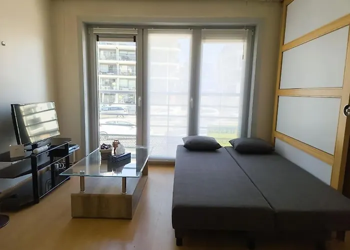 Cozy With Pool Close To The Sea *