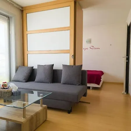 Cozy With Pool Close To The Sea Oostende